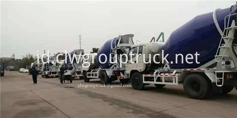 Mixer Truck 7